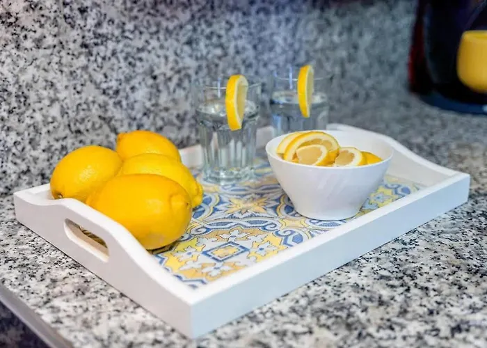 Vivendos - Tr18 - Pinillo * Торремолинос